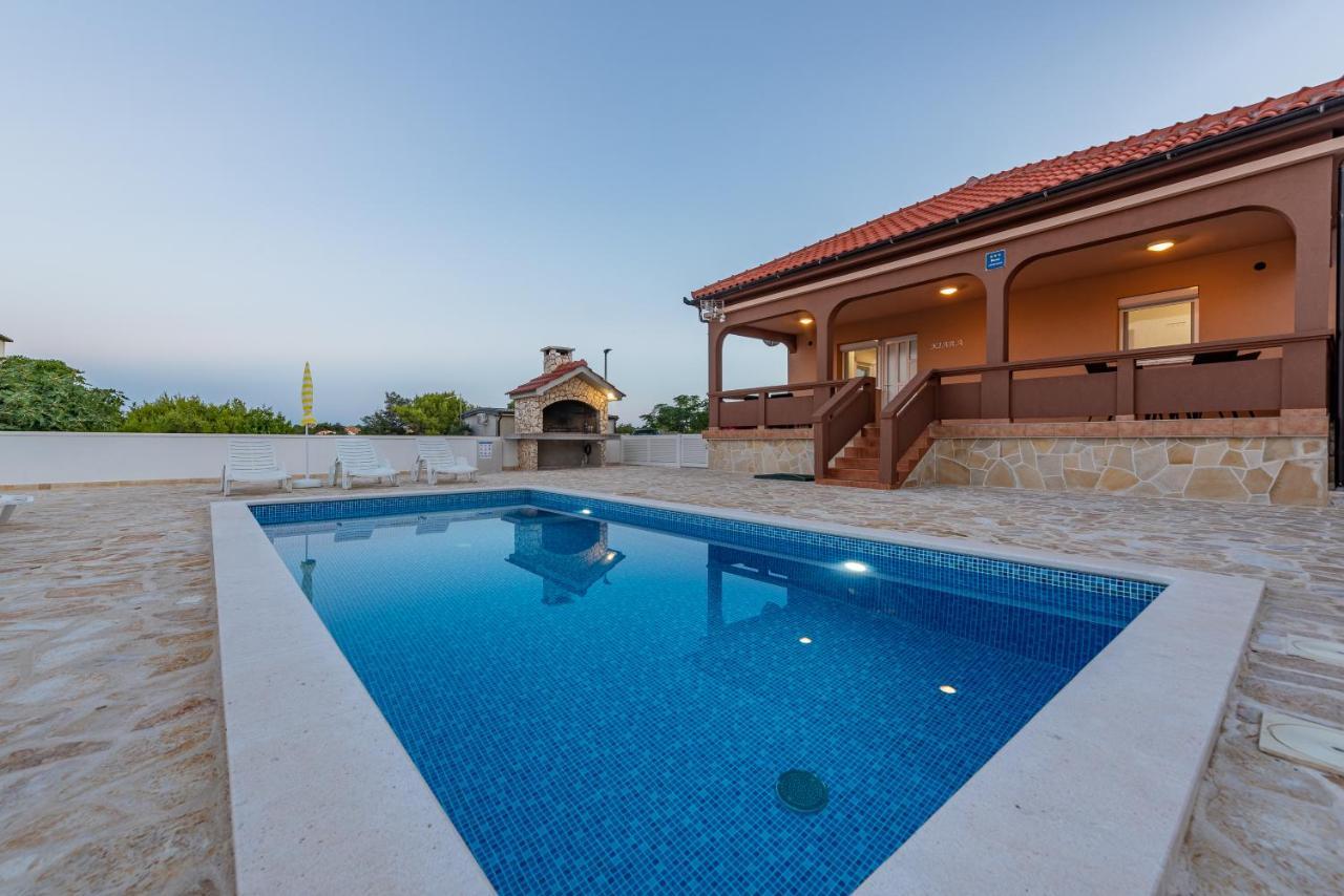 Apartments Kiara & Lukas Vir Εξωτερικό φωτογραφία