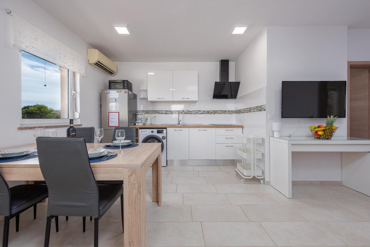 Apartments Kiara & Lukas Vir Εξωτερικό φωτογραφία